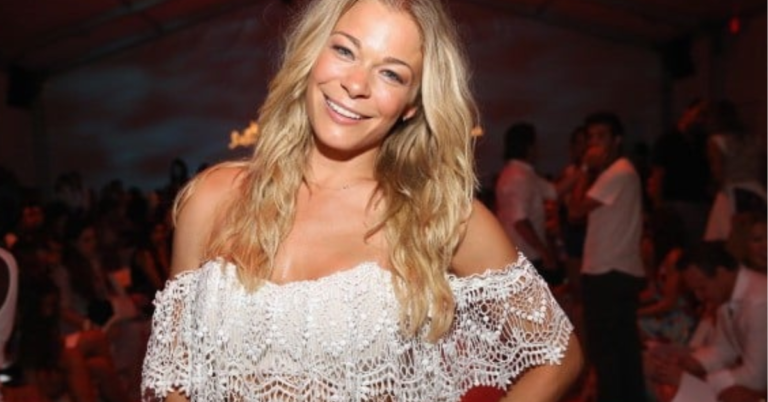 What is LeAnn Rimes Net Worth?